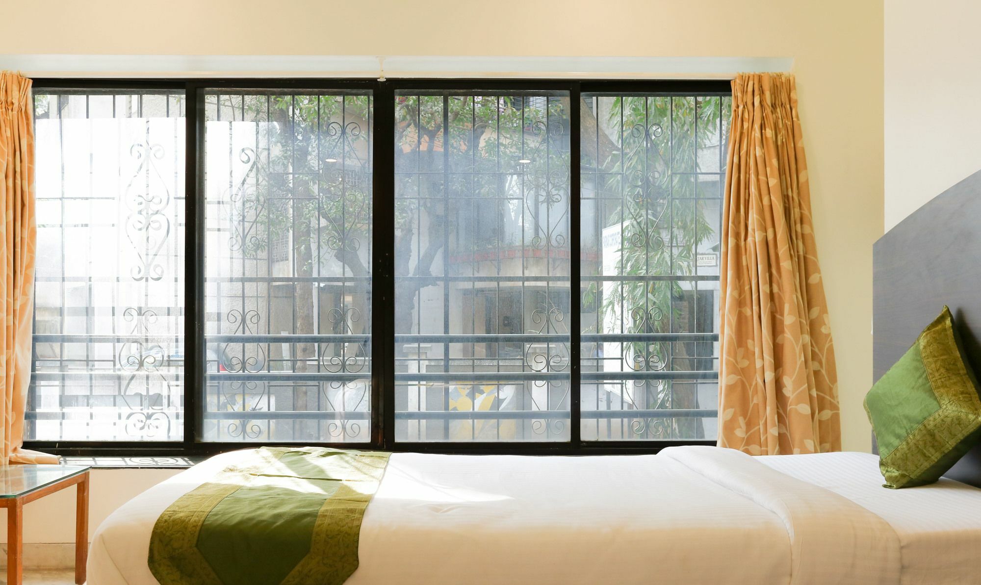 Itsy Hotels Hill View Ex Pune Exterior photo