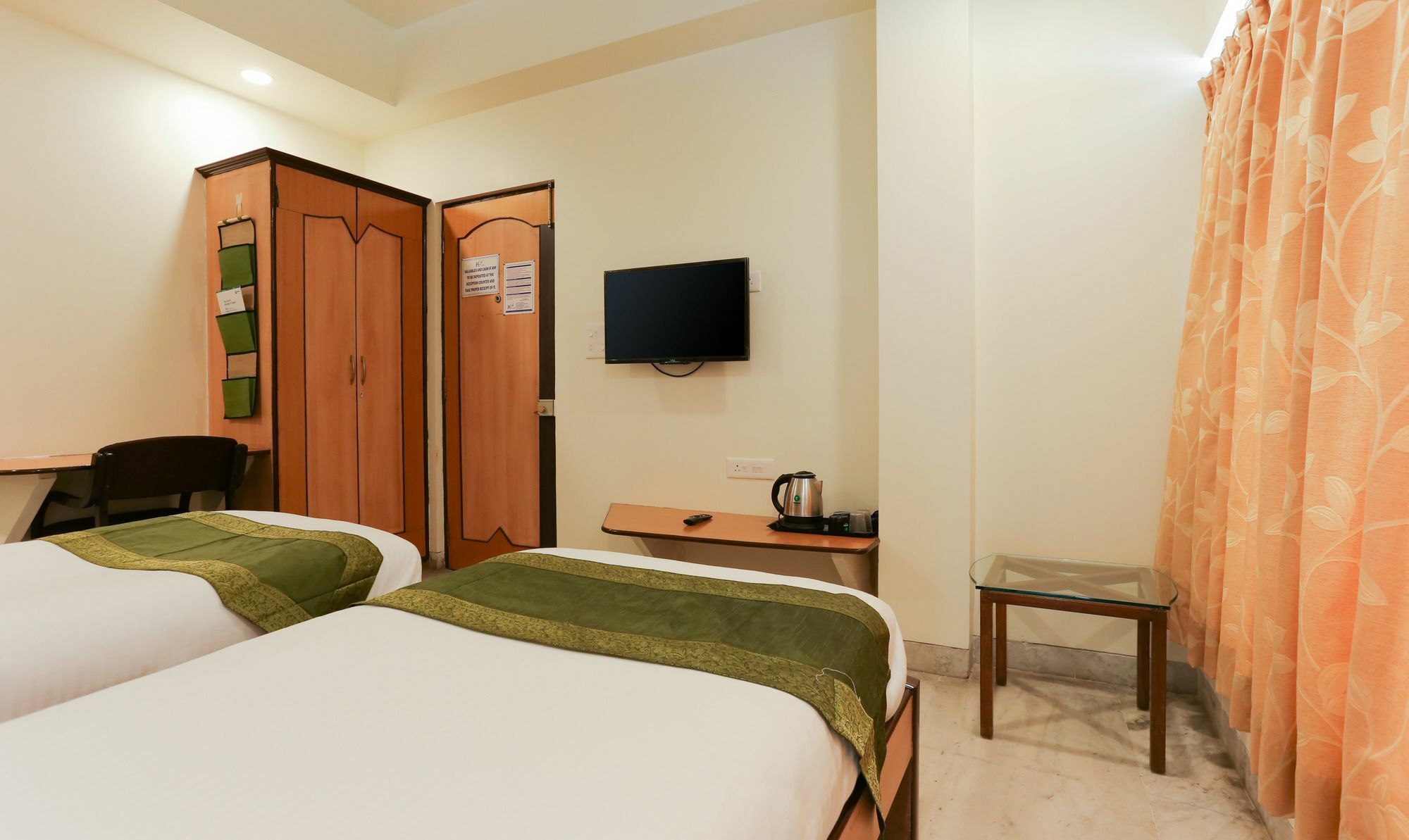 Itsy Hotels Hill View Ex Pune Exterior photo